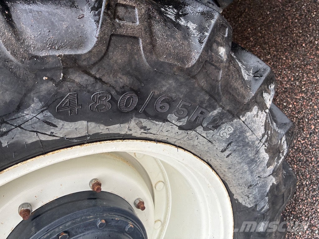 New Holland T 6.140 EC الجرارات