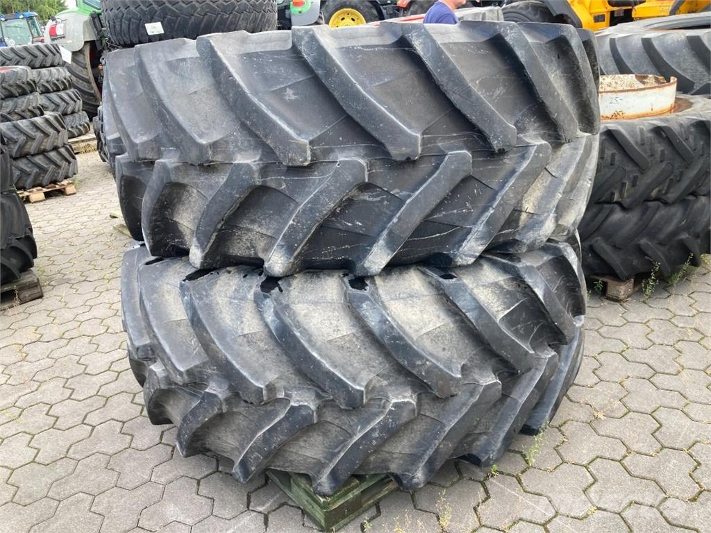 Trelleborg 2 Reifen 710/70 R38 ماكينات زراعية - غير ذلك