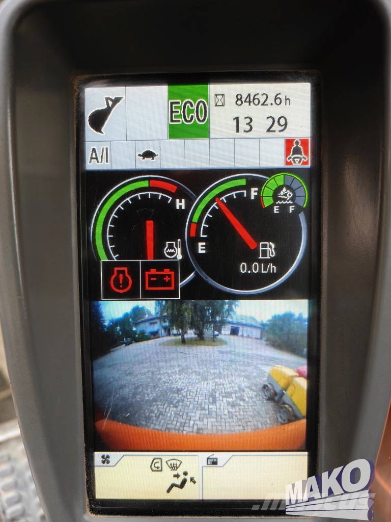 Hitachi ZX 130 LC N-6 履带挖掘机