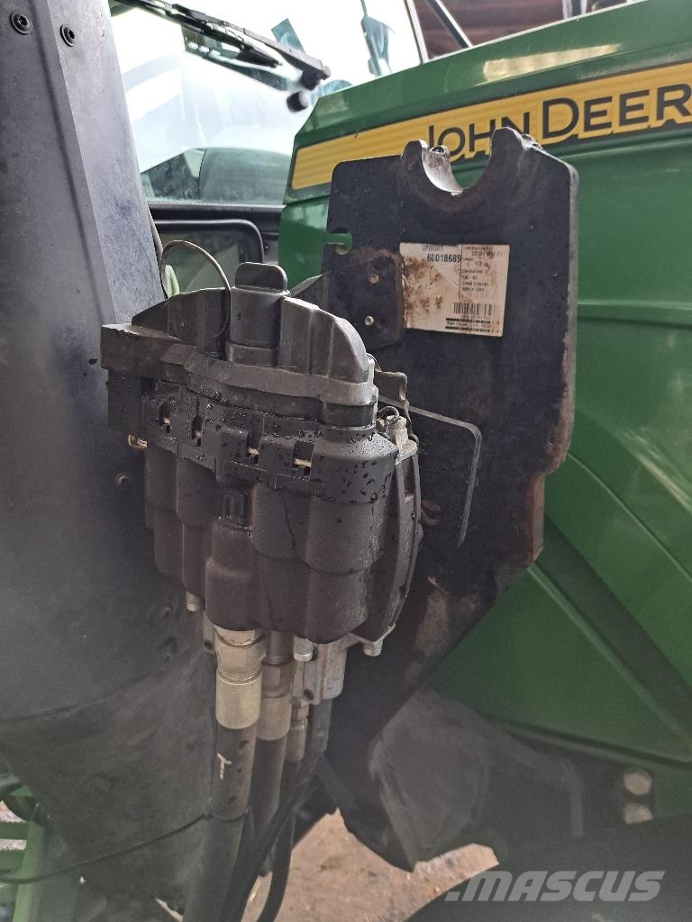 John Deere 6115RC Tracteur