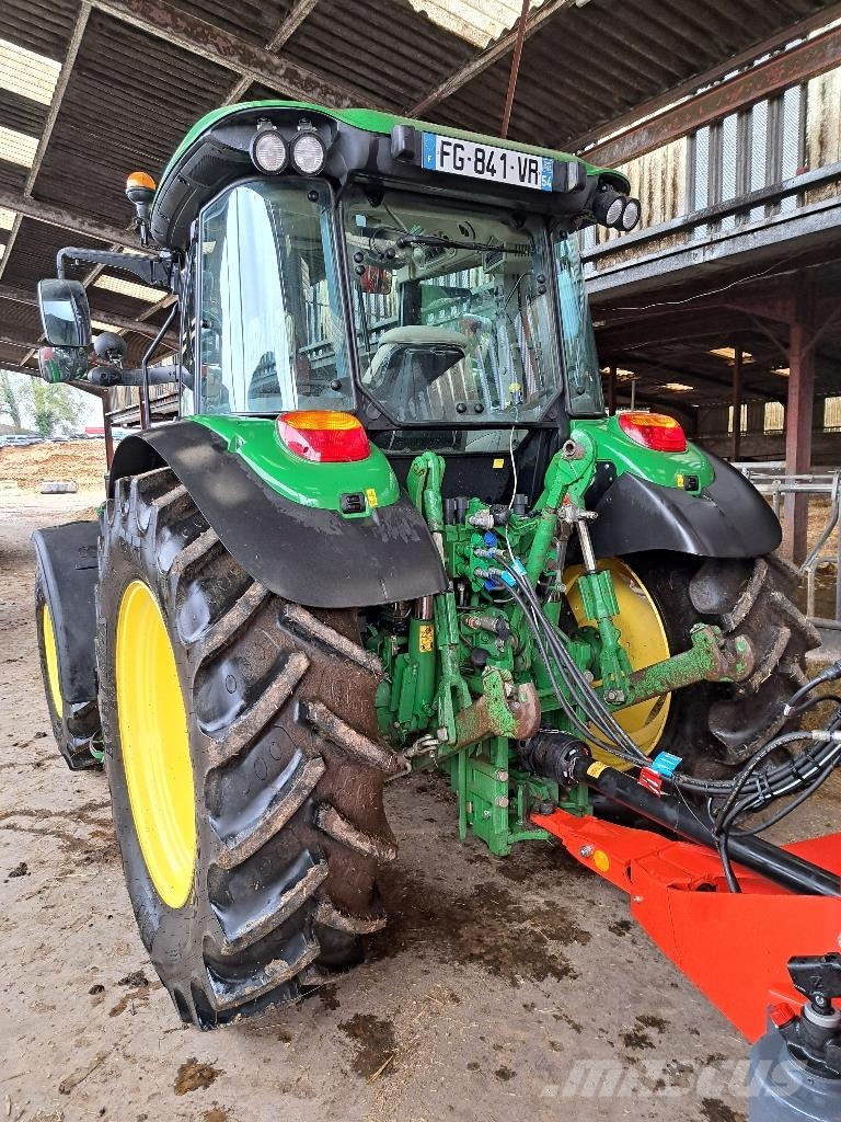 John Deere 6115RC Trattori