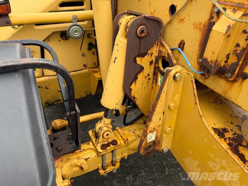 CAT TH63 Verreiker Сельскохозяйственные телескопические погрузчики
