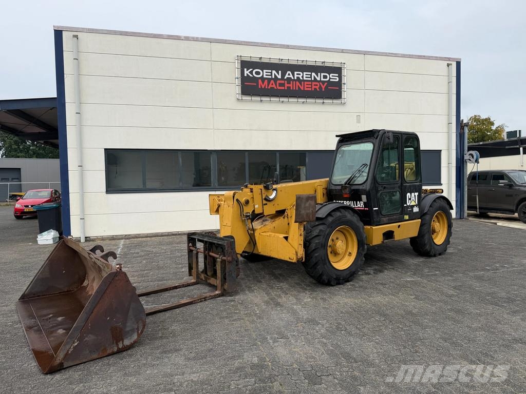 CAT TH63 Verreiker Сельскохозяйственные телескопические погрузчики