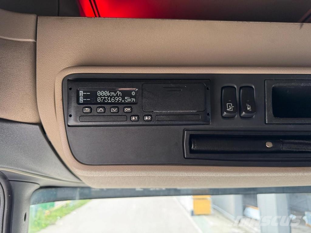 Scania R410 4X2 EURO 6 + RETARDER Tegljači