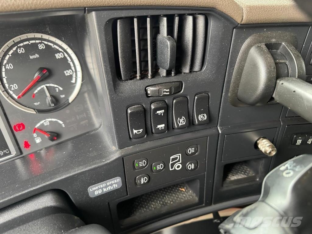 Scania R410 4X2 EURO 6 + RETARDER Tegljači