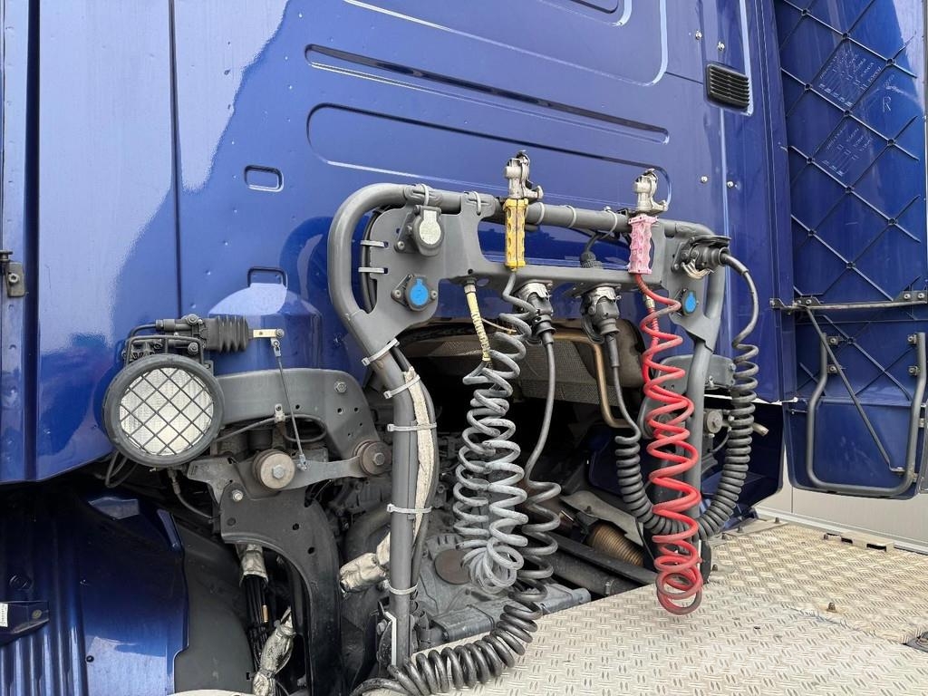 Scania R410 4X2 EURO 6 + RETARDER Tegljači
