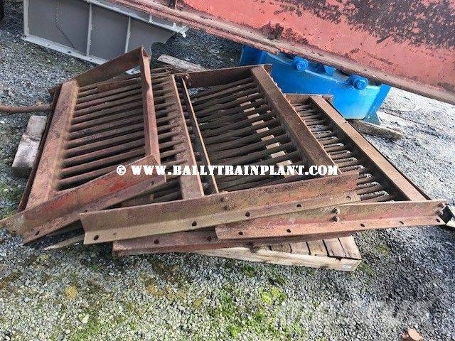 PowerScreen Finger Tines to suit Powerscreen Warrior 1800 Двигуни і приводи