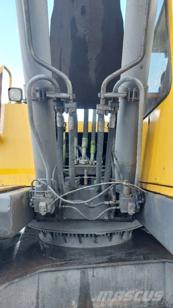 Åkerman EC 450 L Rupsgraafmachines