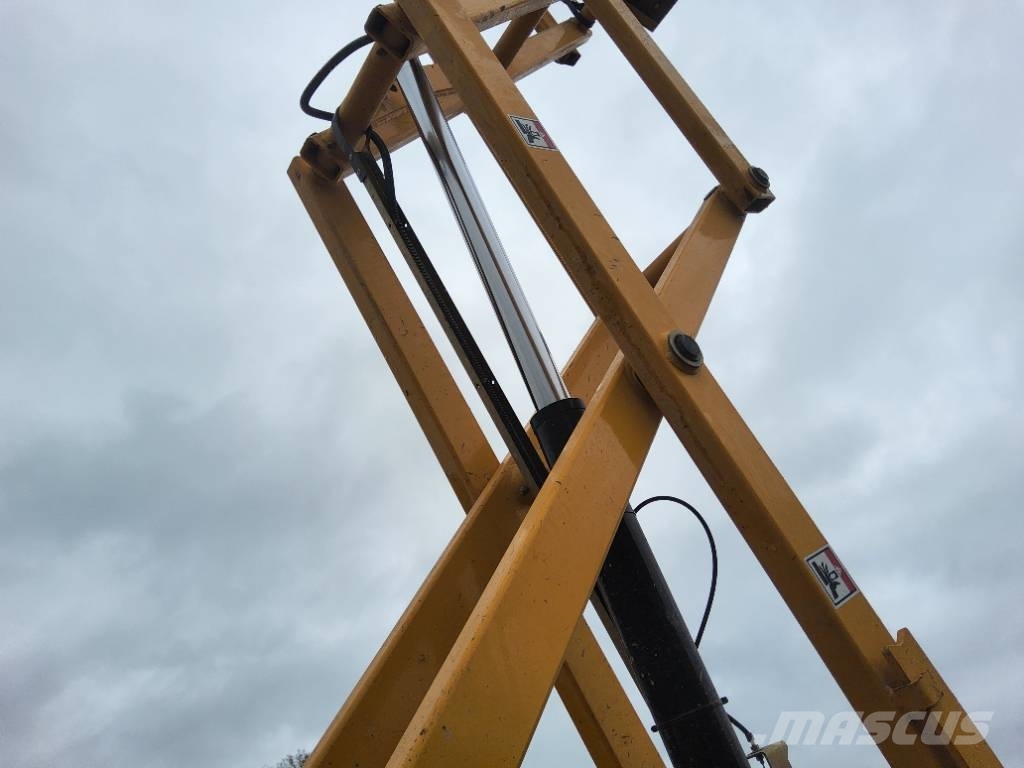 Haulotte Optimum 8 schaarhoogwerker 8m scissorlift 剪式升降機