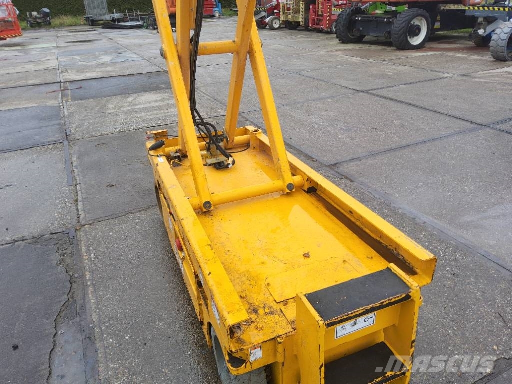 Haulotte Optimum 8 schaarhoogwerker 8m scissorlift 剪式升降機