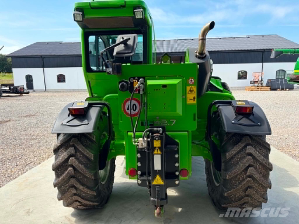 Merlo Turbo farmer 42.7 معدات مناولة لأغراض الزراعة