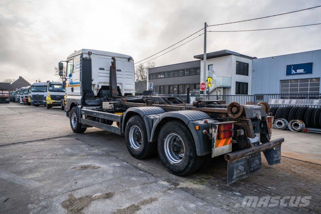 MAN TGA 33.410 BB 吊鉤式起重車