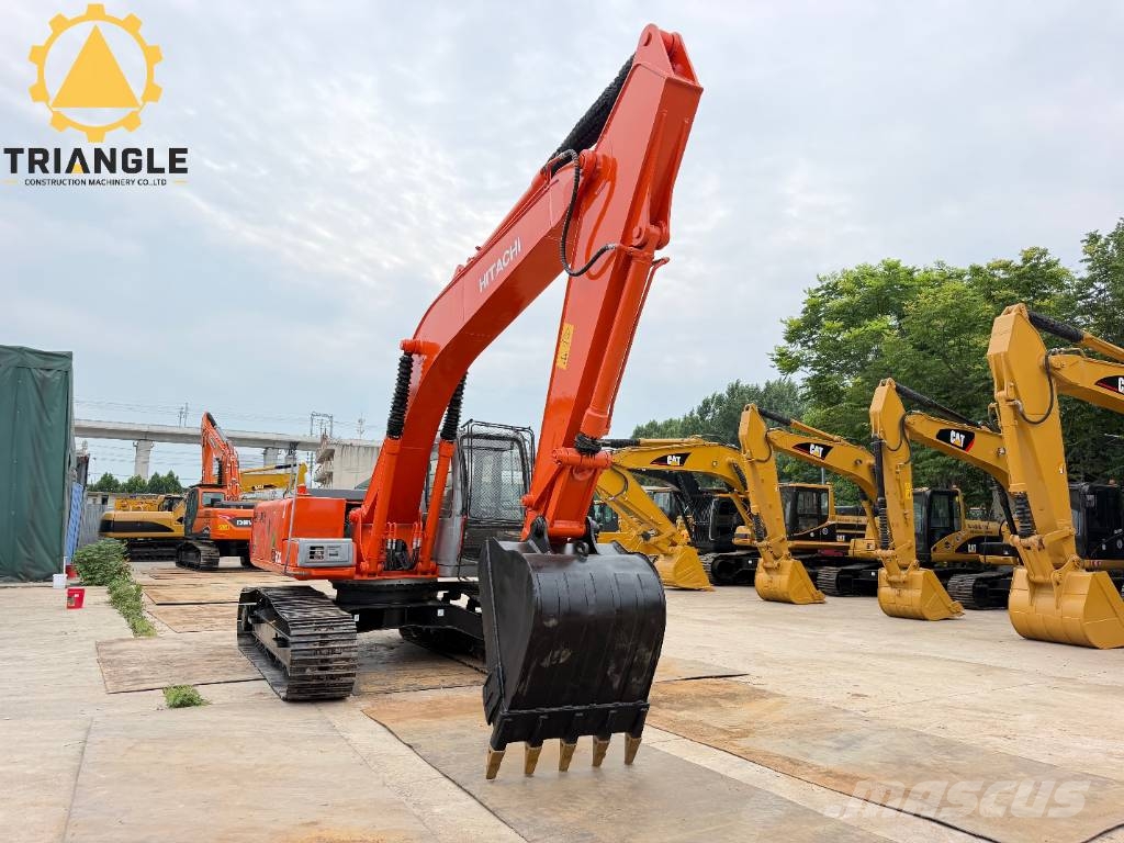 Hitachi EX 200 Raupenbagger
