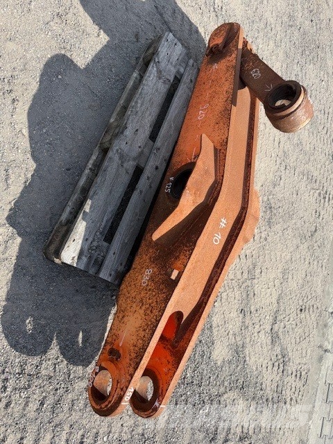 Doosan DL 420 BUCKET LINK Ковші