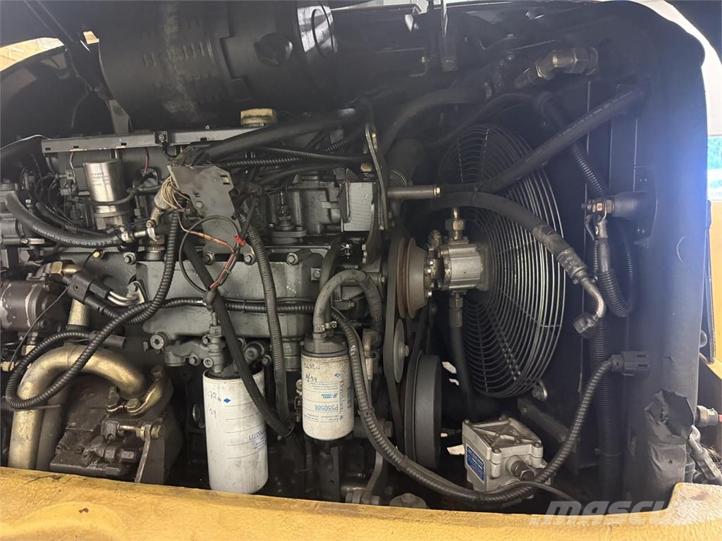 Volvo L40B لوادر بعجل