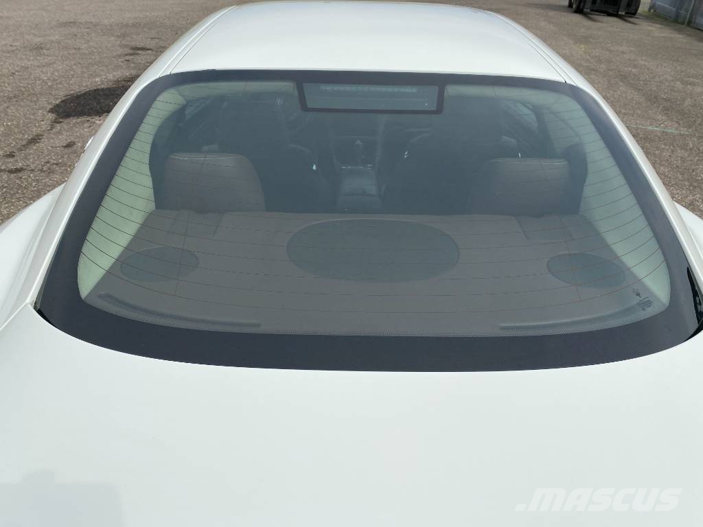 Maserati GRANTURISMO M145 4.7i V8 32v Carte Grise Française Carros