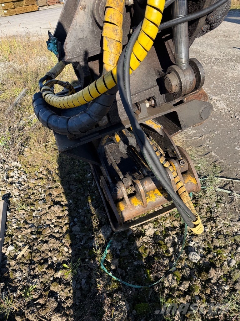Volvo EW 200 Pyöräkaivukoneet