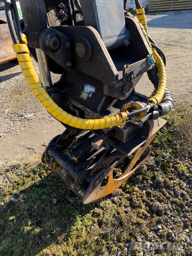 Volvo EW 200 Pyöräkaivukoneet