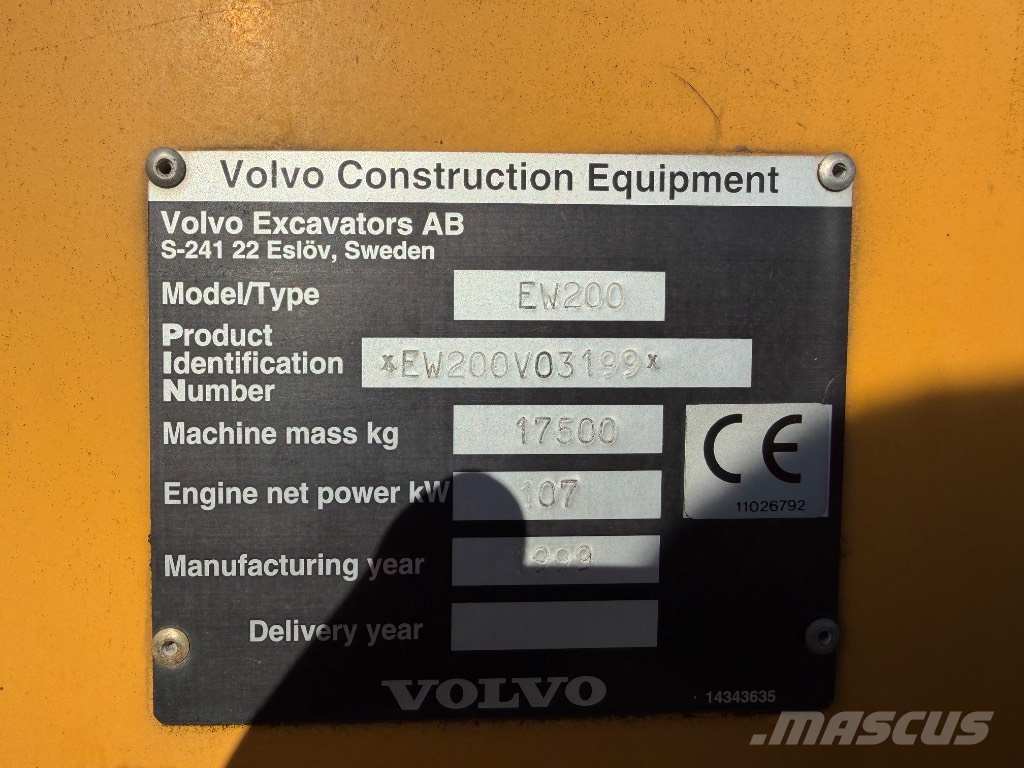 Volvo EW 200 Pyöräkaivukoneet