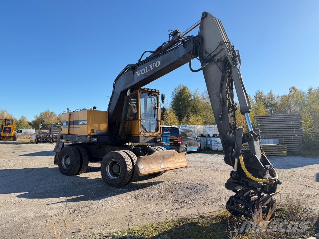 Volvo EW 200 Pyöräkaivukoneet