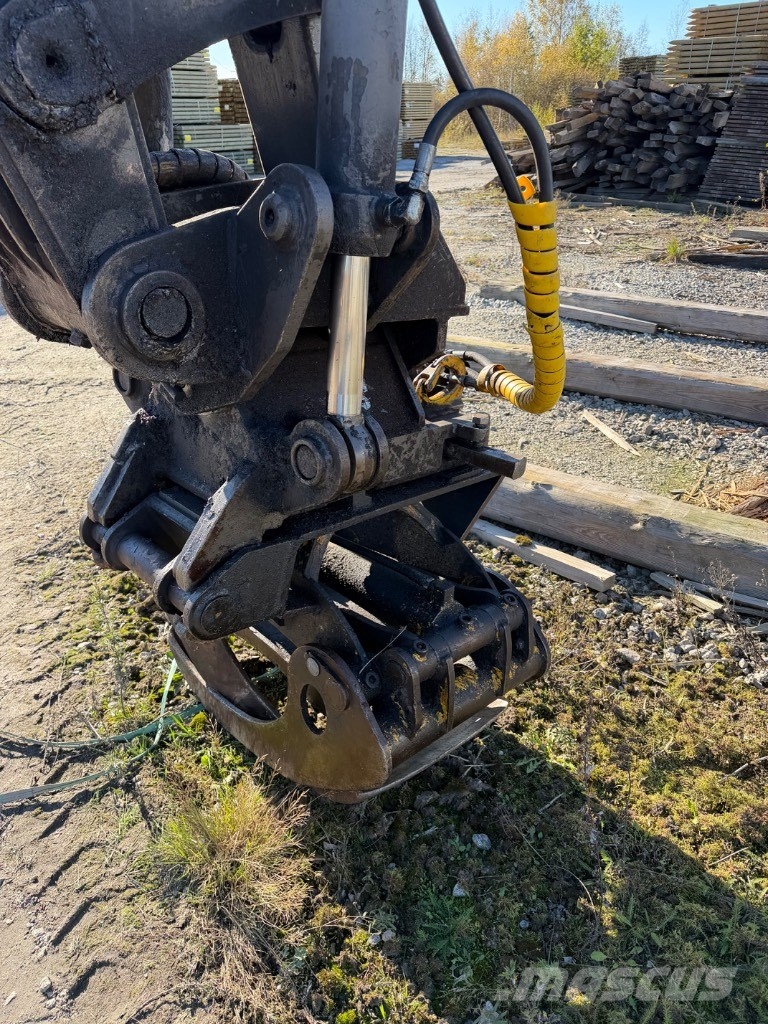 Volvo EW 200 Pyöräkaivukoneet
