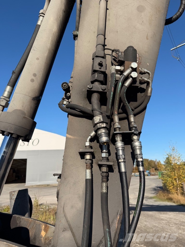 Volvo EW 200 Pyöräkaivukoneet
