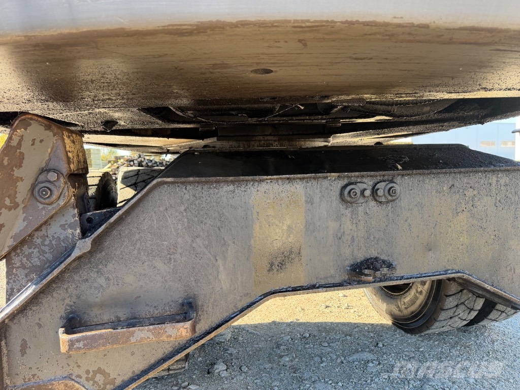 Volvo EW 200 Pyöräkaivukoneet