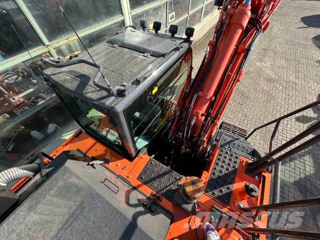Hitachi ZX 160 LC-6 履带挖掘机
