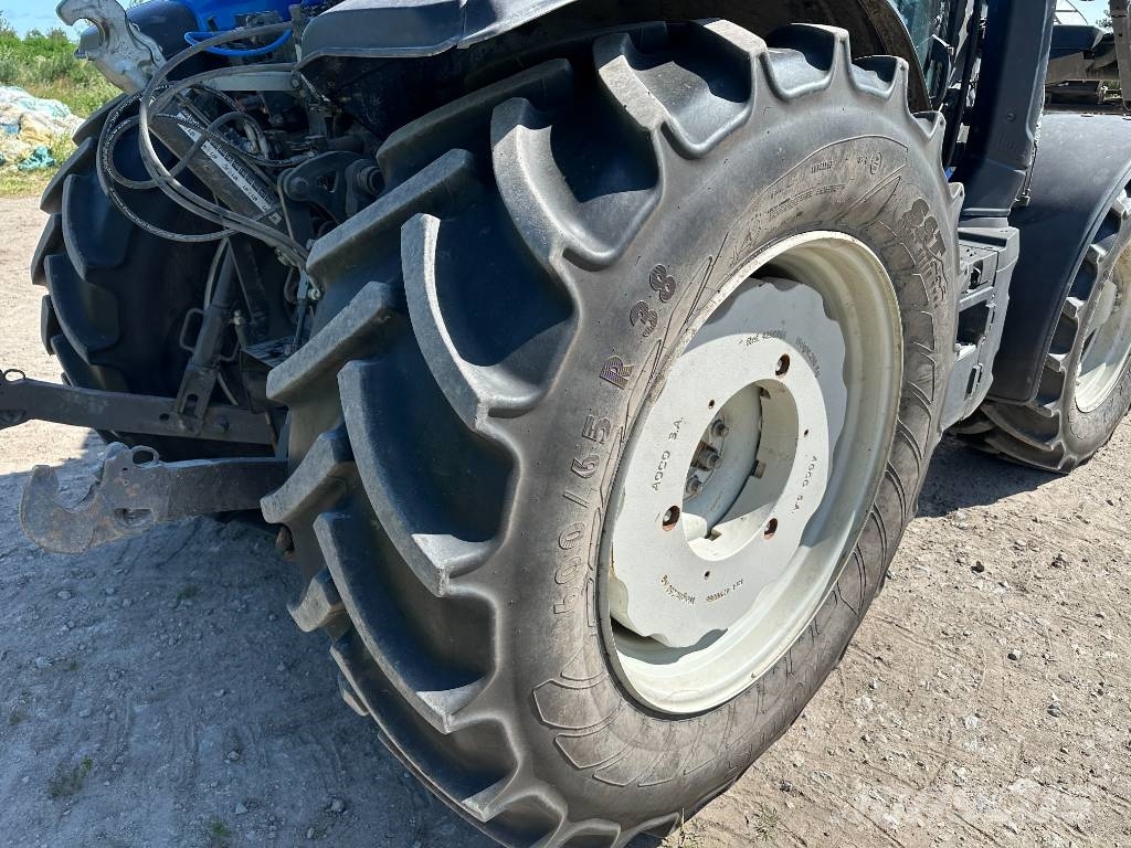 Valtra G 135 Versu Tractores