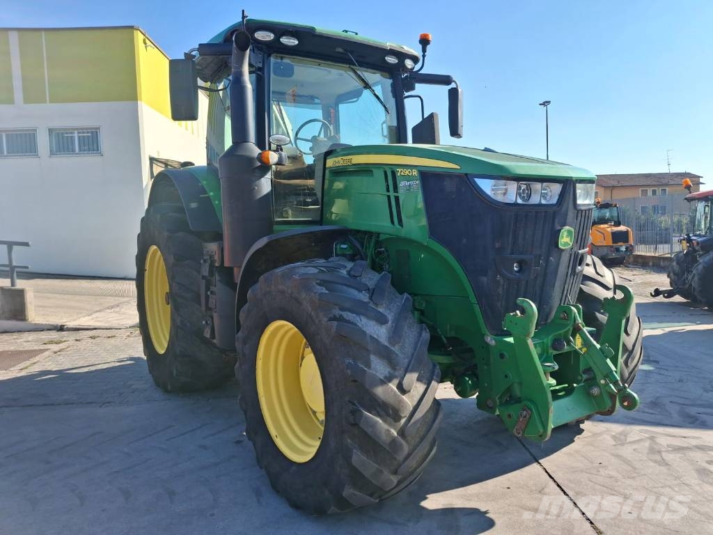 John Deere 7290 R Traktorer