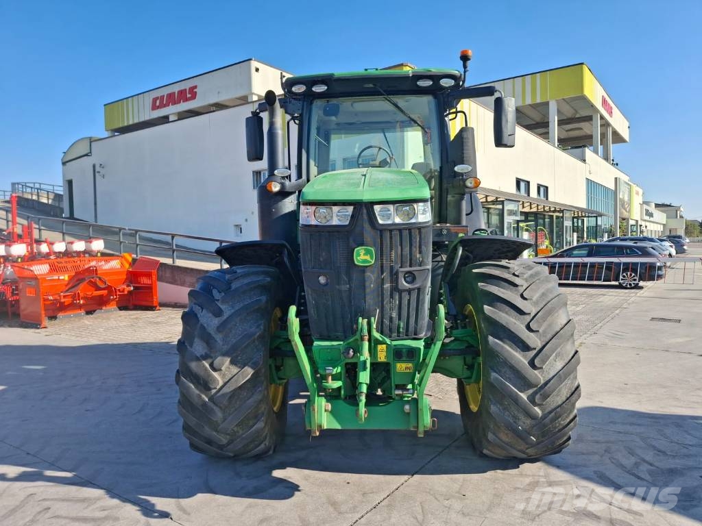 John Deere 7290 R Traktorer