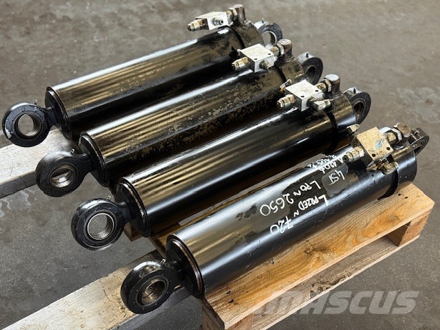 Atlas Copco BOOMER XE 3 USED TELECOPIC HYDRAULIC CYLINDER 4 PC Drilling equipment accessories and spare parts