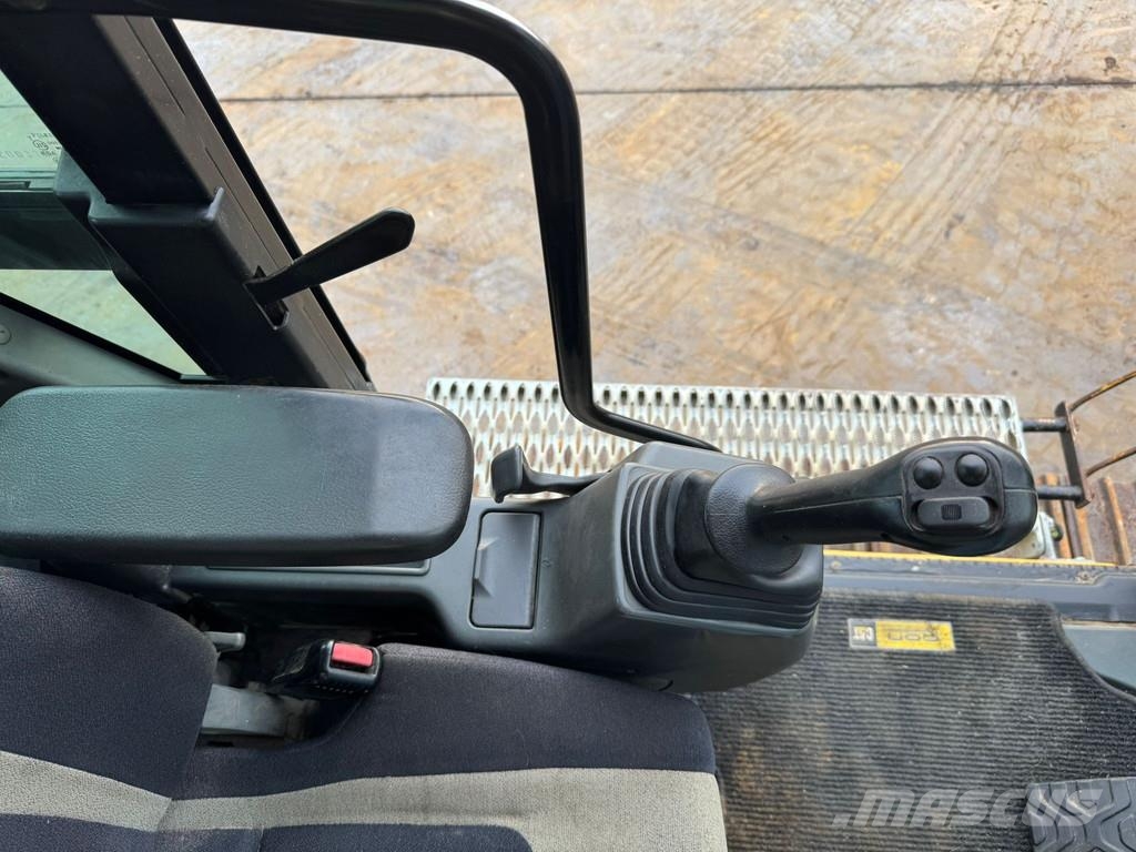 CAT 319DL Rupsgraafmachines