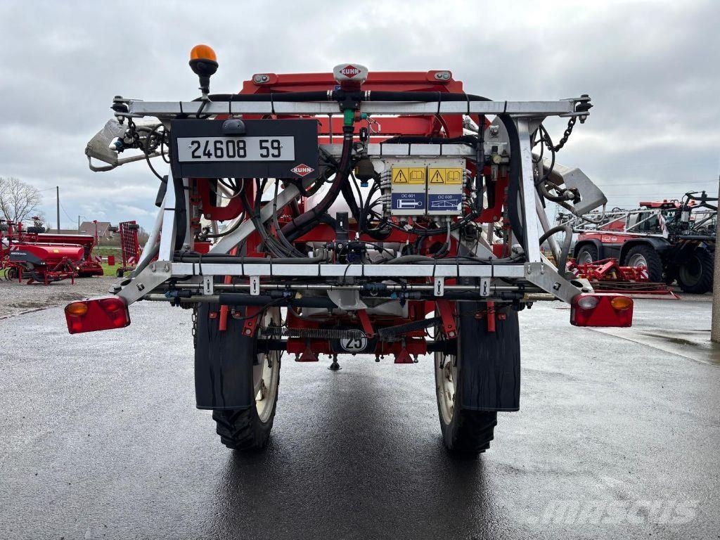 Kuhn Métris 3202s Trailed sprayers
