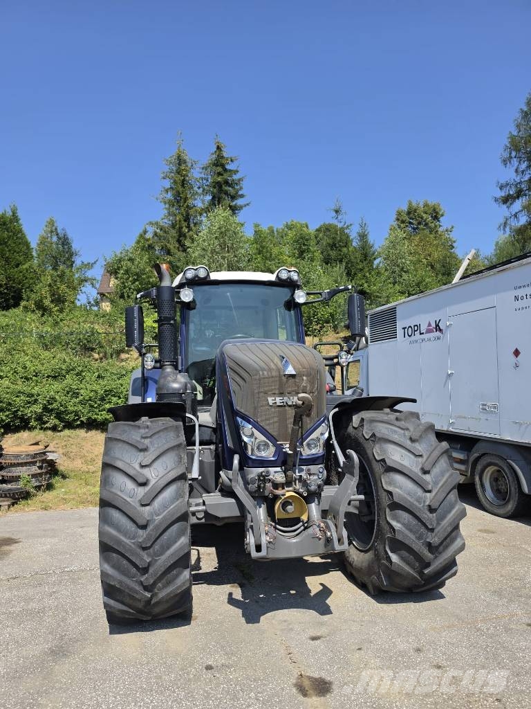 Fendt Vario 828 Трактори
