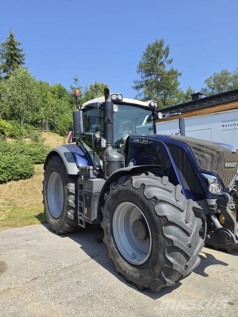 Fendt Vario 828 Трактори