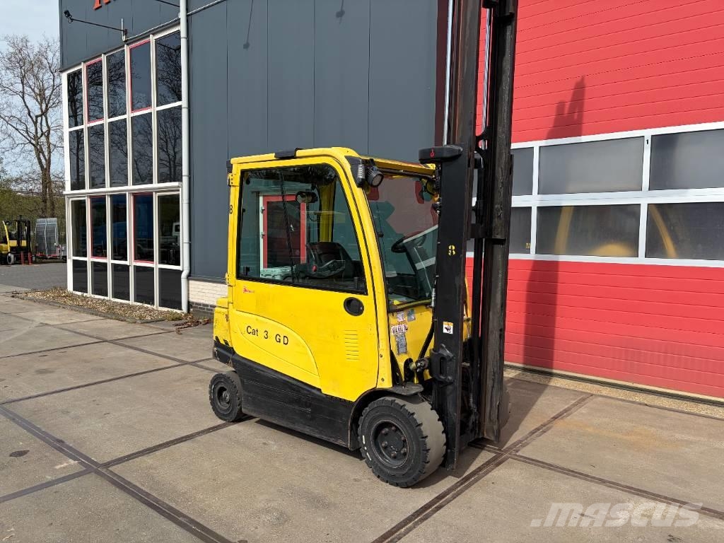 Hyster J3.0 XN CAT 3 GD Electric forklifts