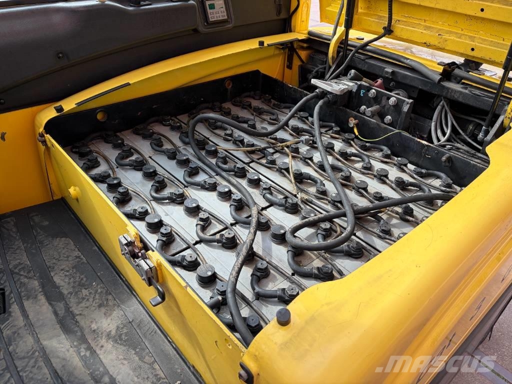 Hyster J3.0 XN CAT 3 GD Electric forklifts