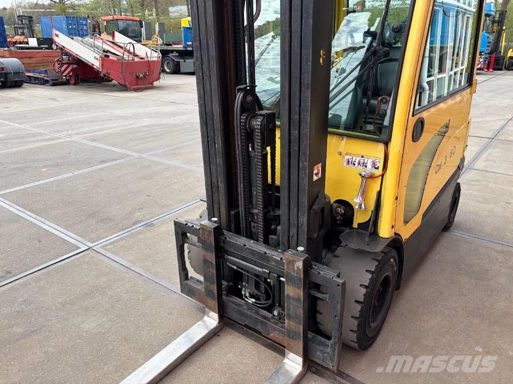 Hyster J3.0 XN CAT 3 GD Electric forklifts