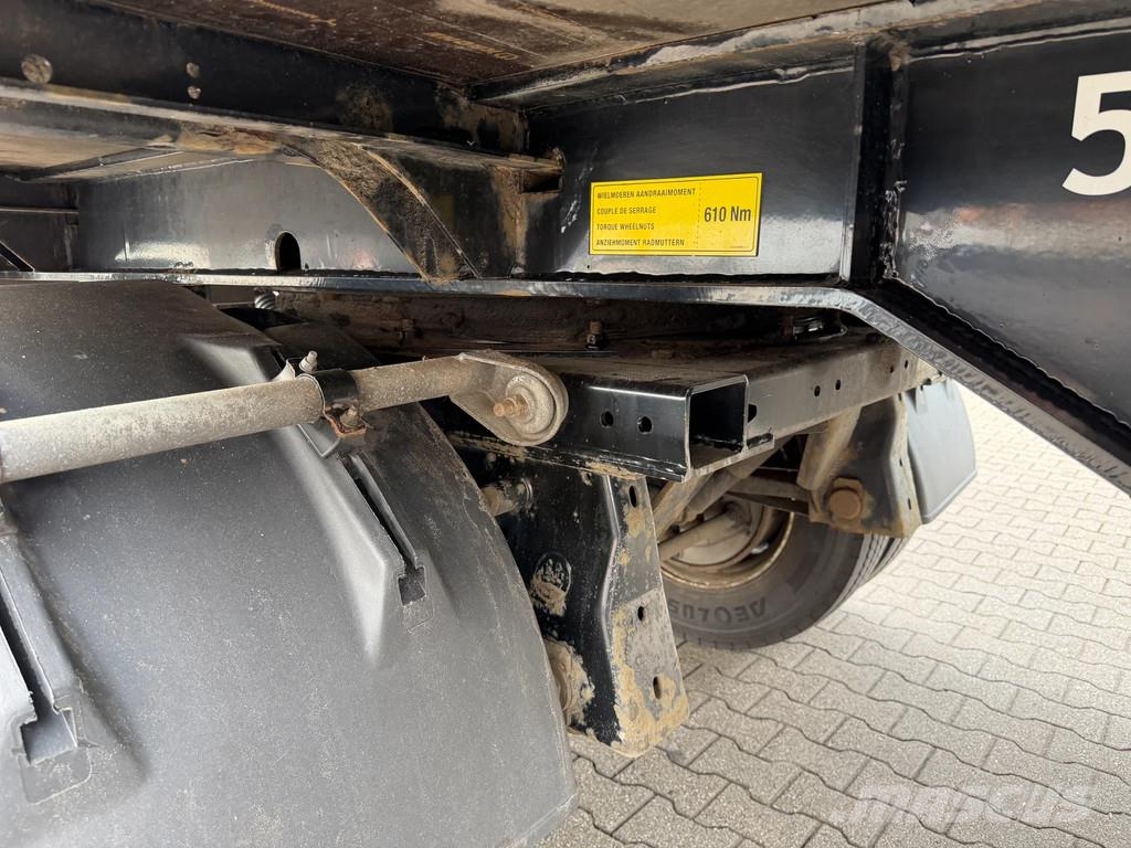 Krone Schuifzeil-Dak / 2500kg Laadklep / Stuur-as / APK Tentpoolhaagised