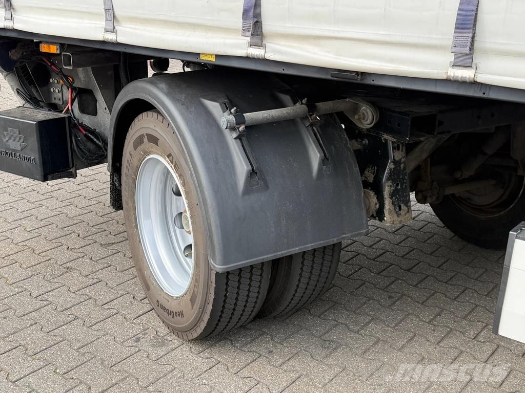 Krone Schuifzeil-Dak / 2500kg Laadklep / Stuur-as / APK Tentpoolhaagised