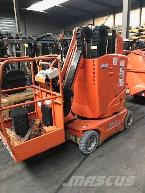 JLG TOUCAN 860 V-3237 EO Вертикальні щоглові підйомники