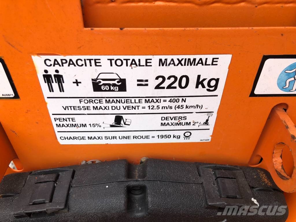JLG TOUCAN 860 V-3237 EO Вертикальні щоглові підйомники