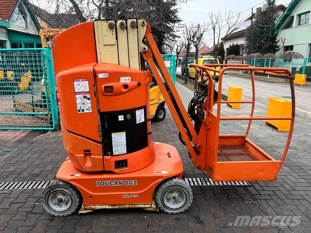 JLG TOUCAN 860 V-3237 EO Вертикальні щоглові підйомники