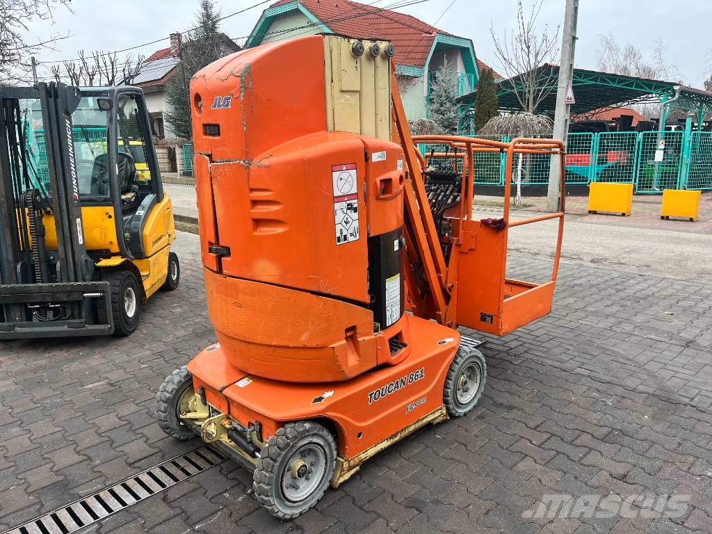 JLG TOUCAN 860 V-3237 EO Вертикальні щоглові підйомники