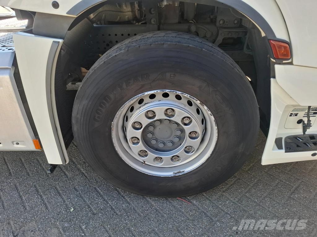 Mercedes-Benz Actros 2545 GIGASPACE 6X2 12238 Camiones tractor