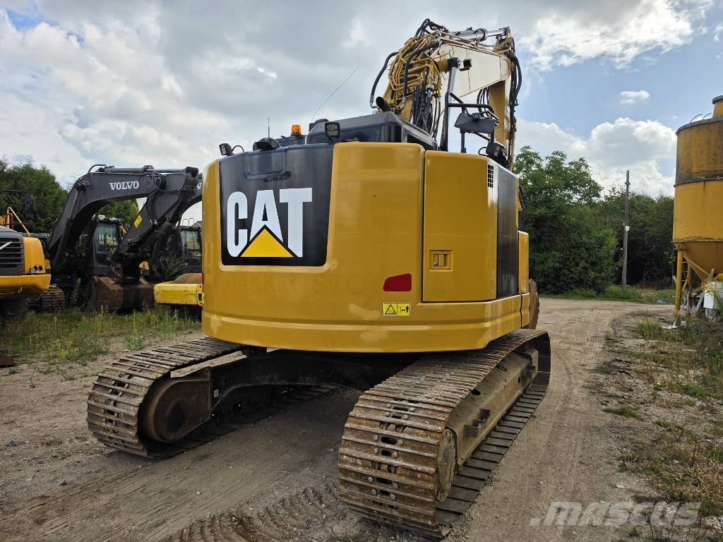 CAT 325 FL CR Beltegraver