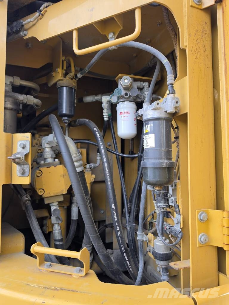 CAT 325 FL CR Beltegraver