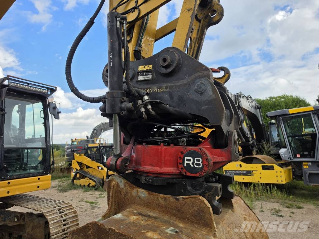 CAT 325 FL CR Beltegraver