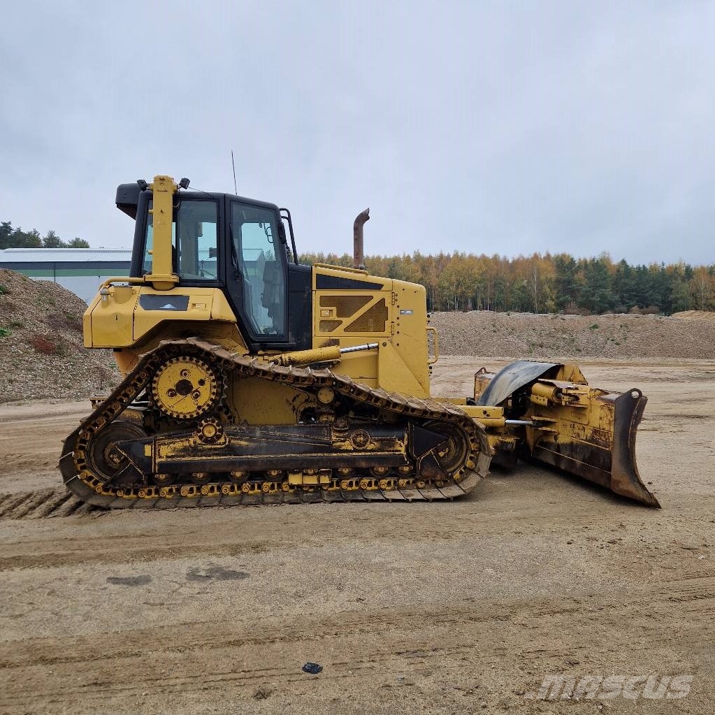CAT D 6 N LGP Crawler dozers